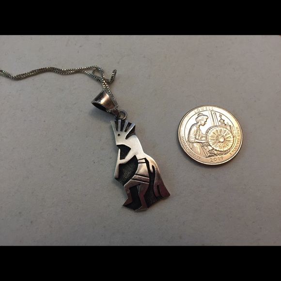 Hopi style Kokopelli signed RD sterling pendant - Picture 2 of 8